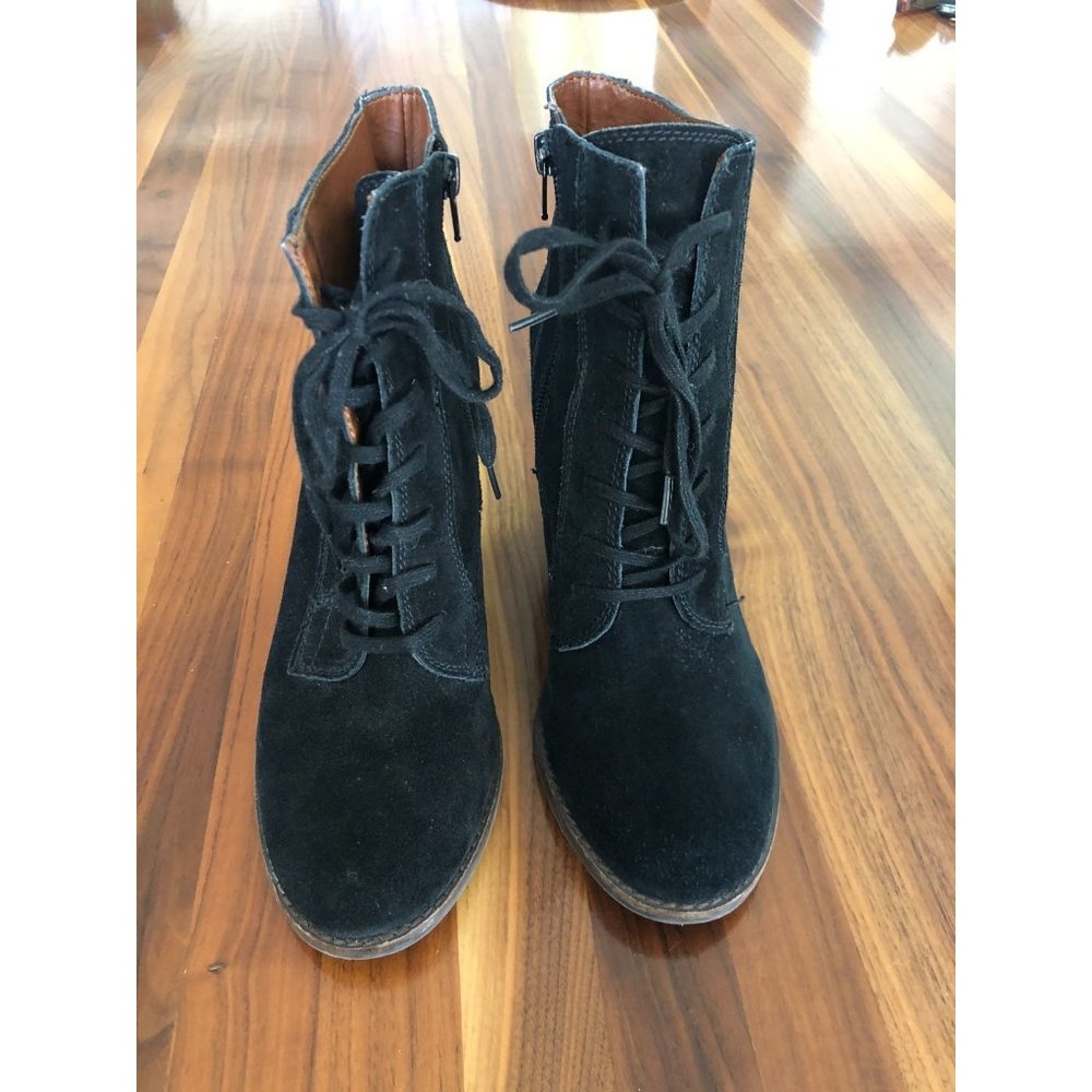 Lucky Brand 8.5M Wedge Booties Lace Up Black Suede Boots Stacked 3 1/2" Heel - Picture 3 of 10